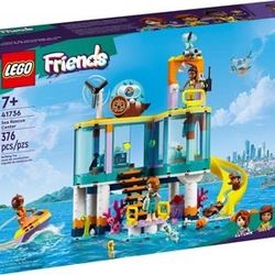Lego Sea Rescue Center 