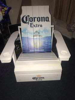 beach chair with cooler