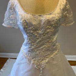 Wedding Dress 
