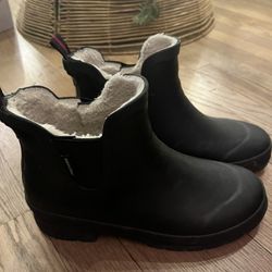 Tretorn Waterproof Winter or Rain Boot