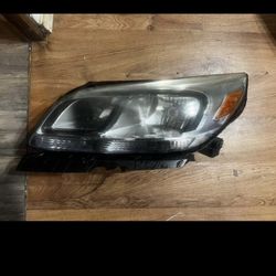 2013-2015 chevrolet malibu Driver side headlight halogen 💡