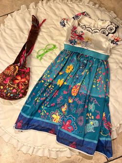 Maribel encanto costume