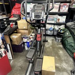 Nordic track Elliptical 20 Power Ramp