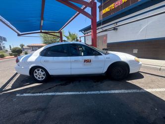 2005 Ford Taurus