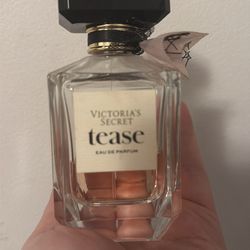 Victoria secret tease perfume