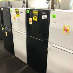 Magic Chef Top Freezer Refrigerators