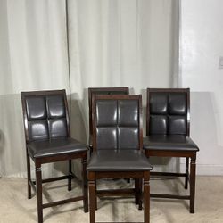 Upholstered High Dining Chairs (4) / Sillas Altas