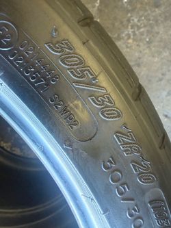 305/30/20 Michelin (2 Tires) $60.00