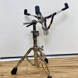 DW 9000 Heavy Duty Snare Stand