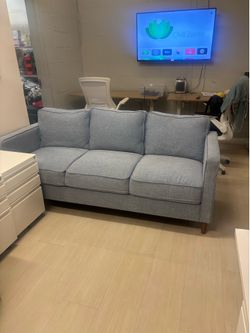 BLUE 3 SEATER COUCH