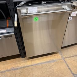 Thermador 24” dishwasher
