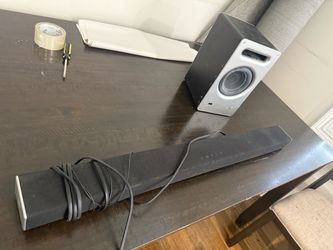 Vizio sound bar and subwoofer