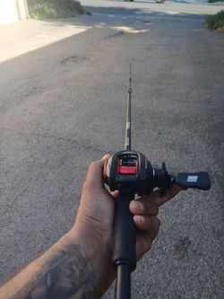 Abu garcia black max