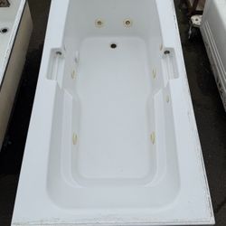 Lasco Jet Tub