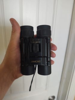 Simmons Binoculars 