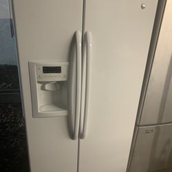 Ge Refrigerator 
