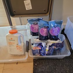 Hot Tub Chemicals -Chlorine Shock, stabilizer and Flippin frog cartridges 