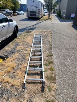 24ft Aluminum Extention Ladder