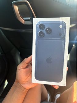 Deep Blue iPhone 17 Pro Max