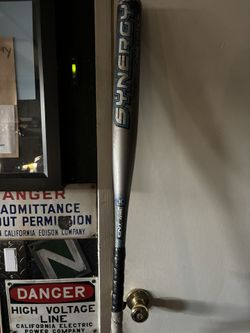 Easton Synergy Softball Bat