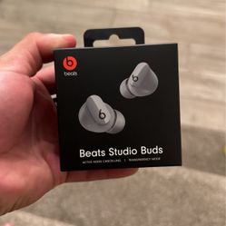 Brand New Wireless Beats