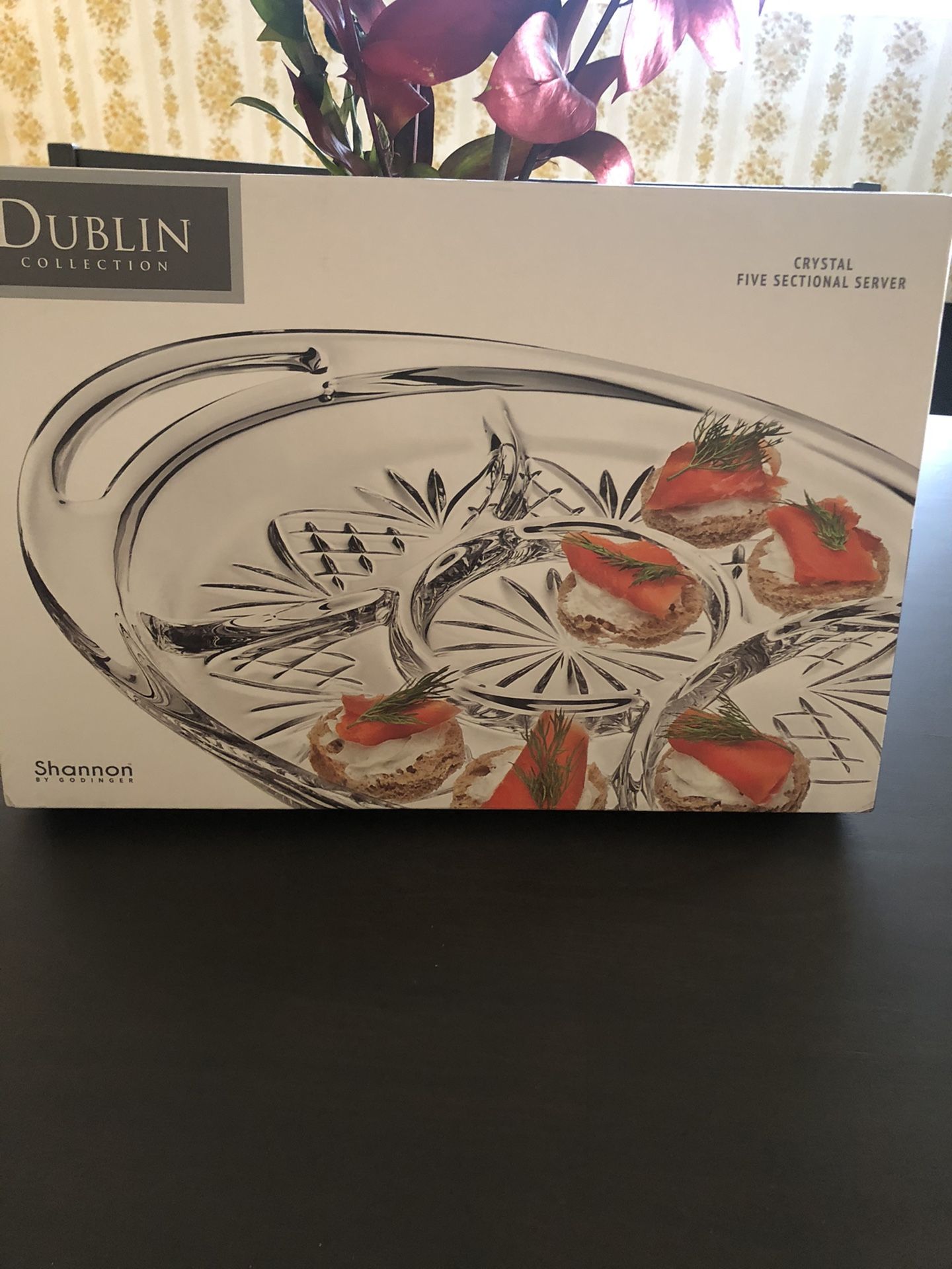 Glass plate new still in box