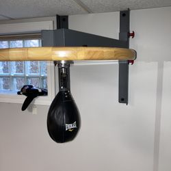 XMark Wall Mounted Speed Bag Platform with Chain  Swivel for MMA and Boxing 