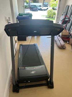 Giving away this treadmill