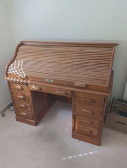Classic Rolltop Desk solid wood