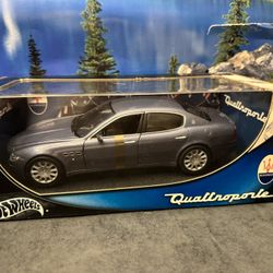Lamborghini Quattroporte 1:18 Scale Hotwheels Diecast Collectible Vehicle. New Unopened