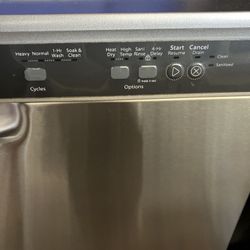 Whirlpool Dishwasher 
