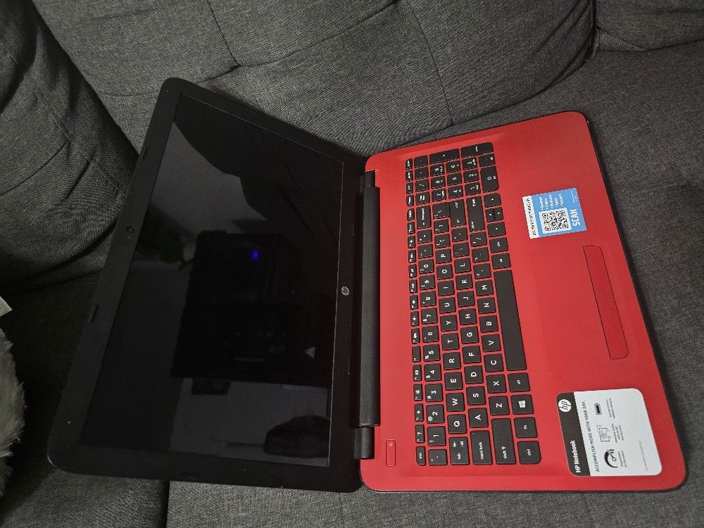 Laptop Turn On. Need New Baterry Touch Screen