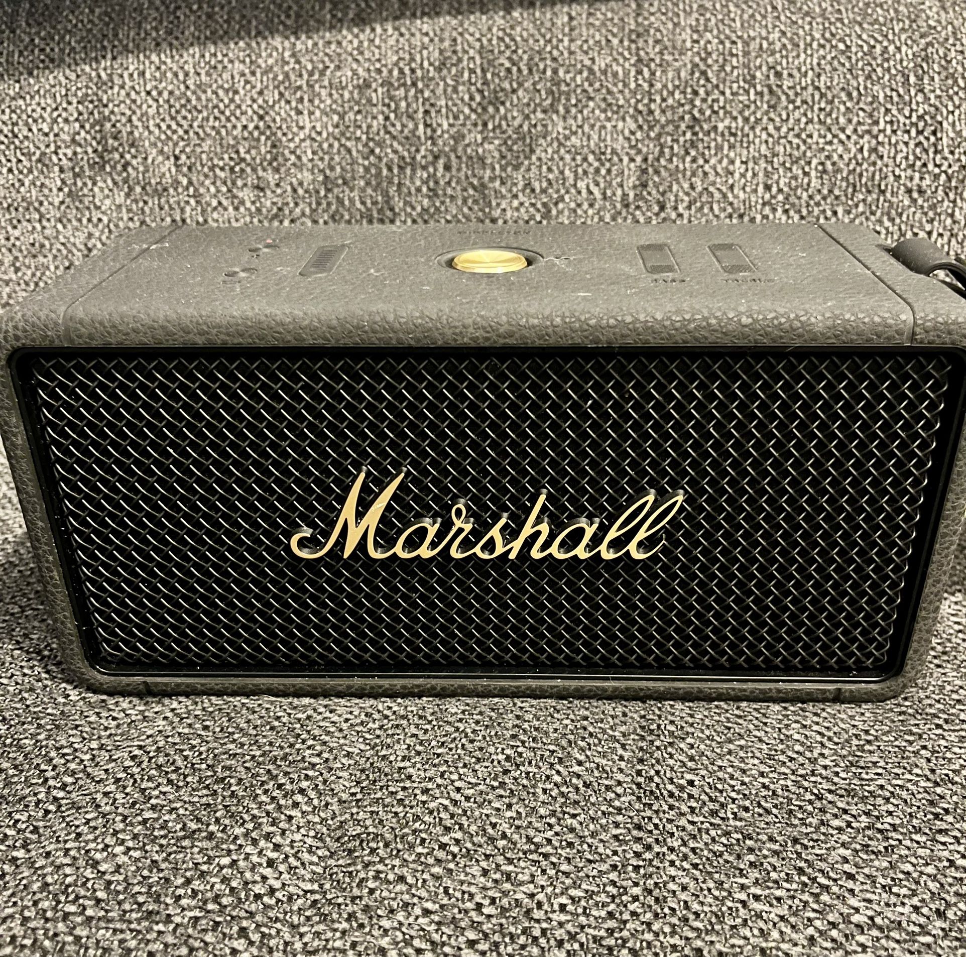 Marshall Middleton Portable Bluetooth Speaker