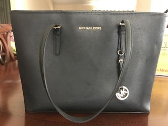 Michael Kors Large Jet Set Tote