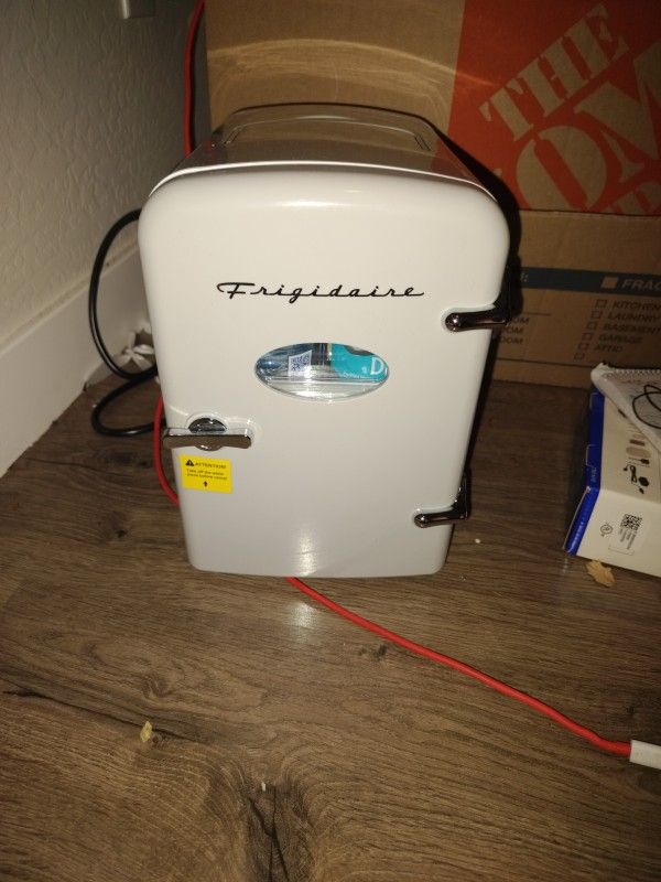 Mini Beverage Cooler