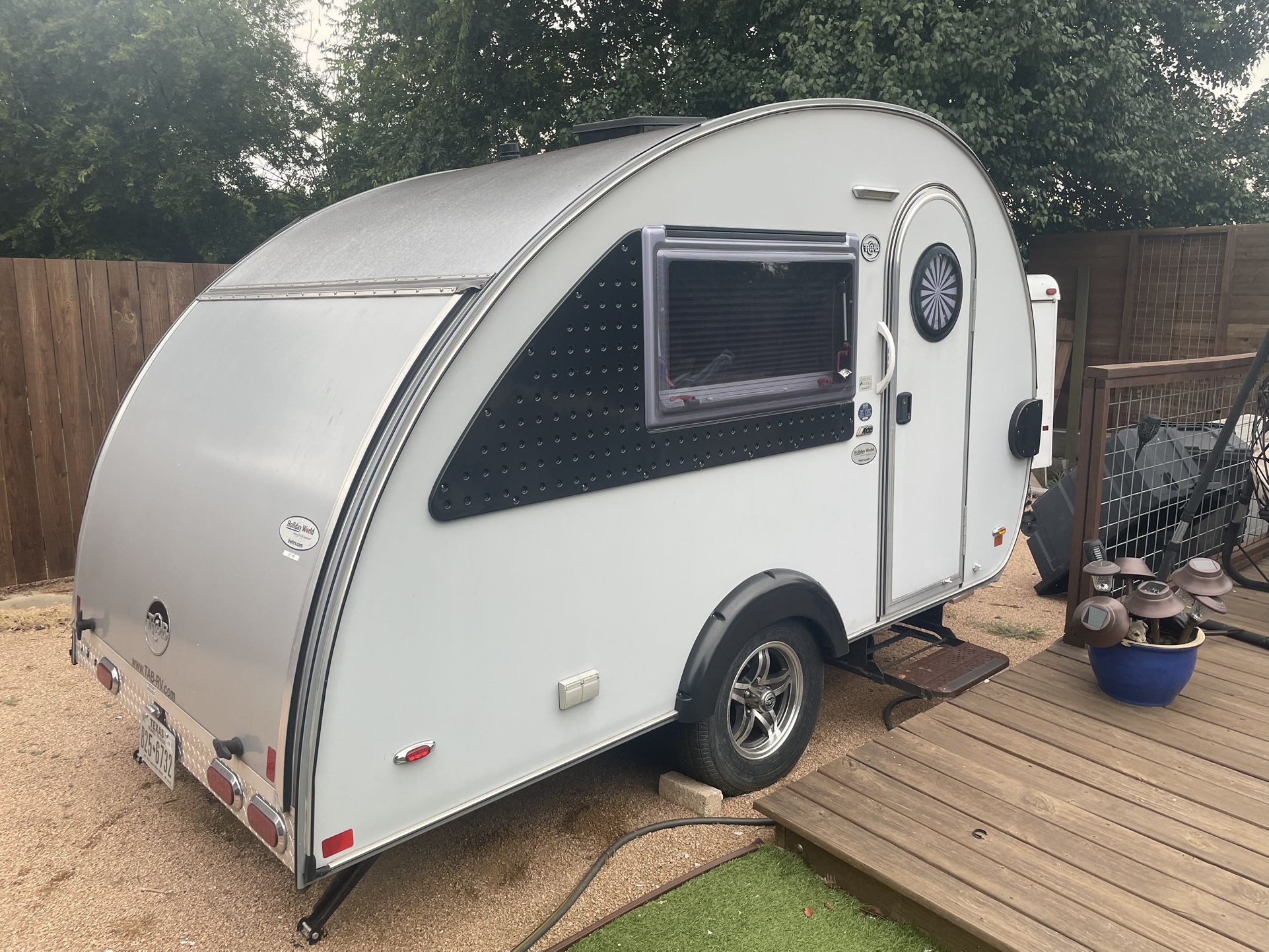 2017 Nucamp T@B 320 CS-S Clam Shell