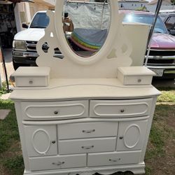  Dresser and Tv Armoire