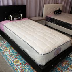 NEW TWIN PLUSH MATTRESS AND BOX SPRING 