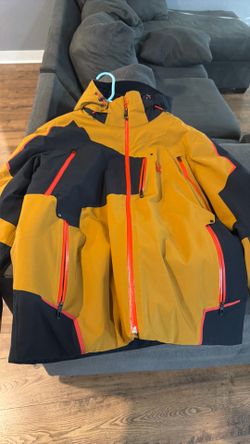 Brand new medium leader gtx men’s snow jacket