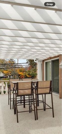 Outdoor table with 4 chairs