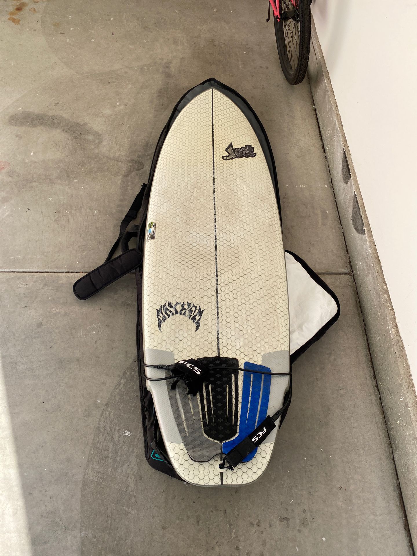 Lost * Lib - Surfboard