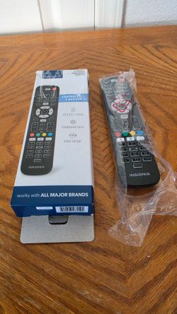 INSIGNIA 3 DEVICE UNIVERSAL REMOTE MODEL