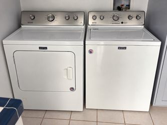 Maytag Washer and Dryer Set