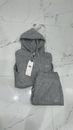 Grey Alo Yoga Tracksuit (M)