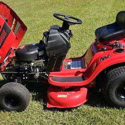 Craftsman T100 36-in 11.5-HP Riding Lawn Mower
