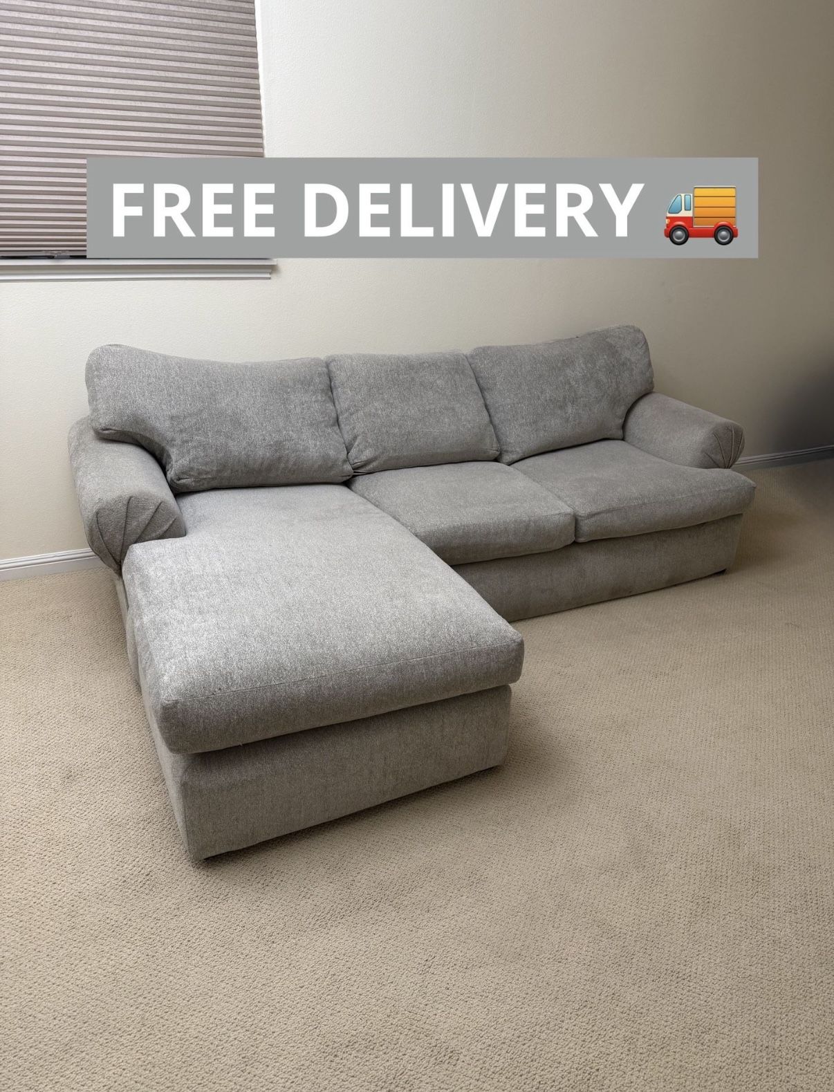 Gray Stanton Sectional Couch 🛋️- FREE DELIVERY 🚚