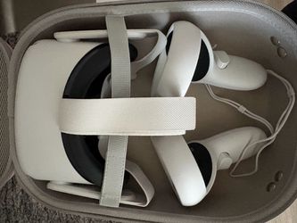 Meta Quest 2 VR Headset with Controllers and Case