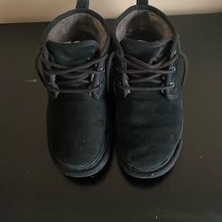 Uggs Size 7 With Box 