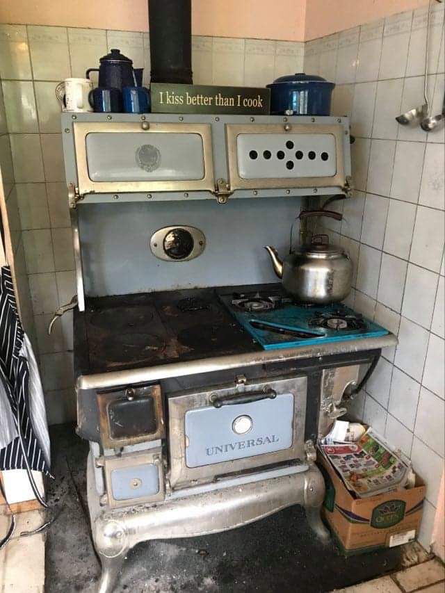 Universal Duel Fuel Cook stove   
