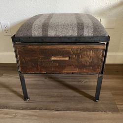Industrial Metal Ottoman Wooden Crate Storage Bench